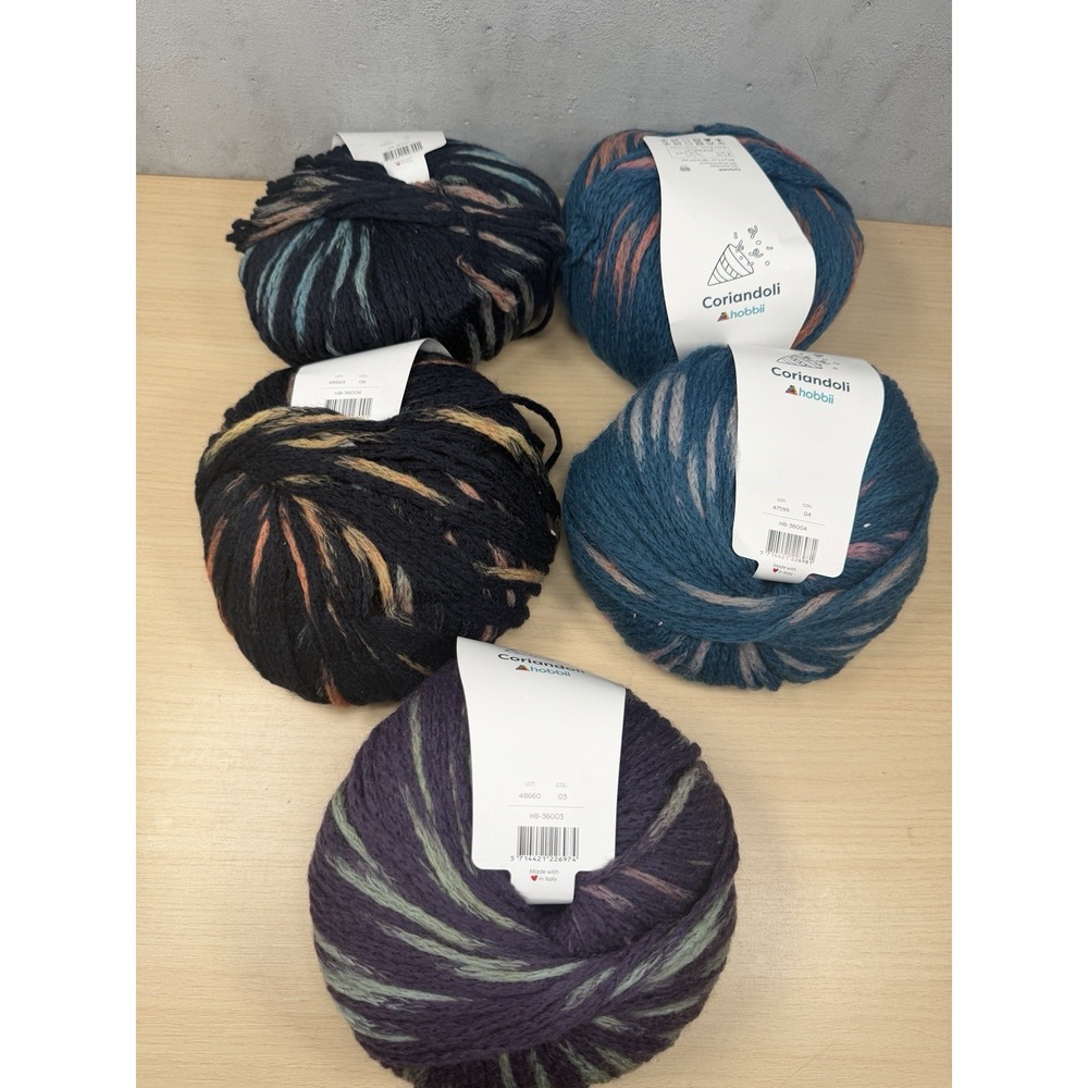 Coriandoli Hobbii 5 Pack Wool Balls Yarn Blue / Purple / Black Festive confetti